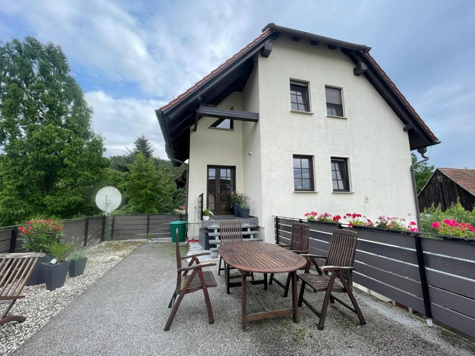 2-Raum App Mit Terrasse Jena Zoellnitz Apartment Exterior photo